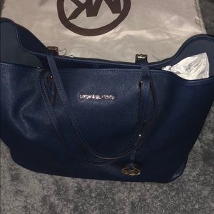 Michael Kors Jet Set Travel bag in Navy